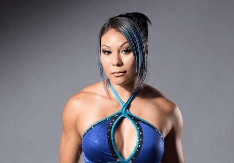 WWE Signs Mia Yim, Sasha Banks Dealing With Legitimate Injury, 42 Women In WWE 2K19 